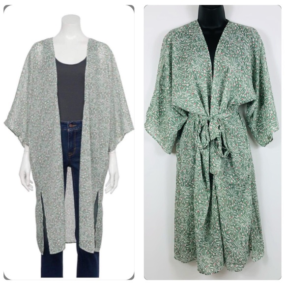 Sonoma Goods For Life Women’s Dainty Floral Belted Kimono Size OS - Picture 2 of 10